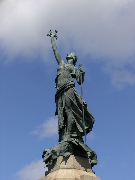Victory statue.jpg